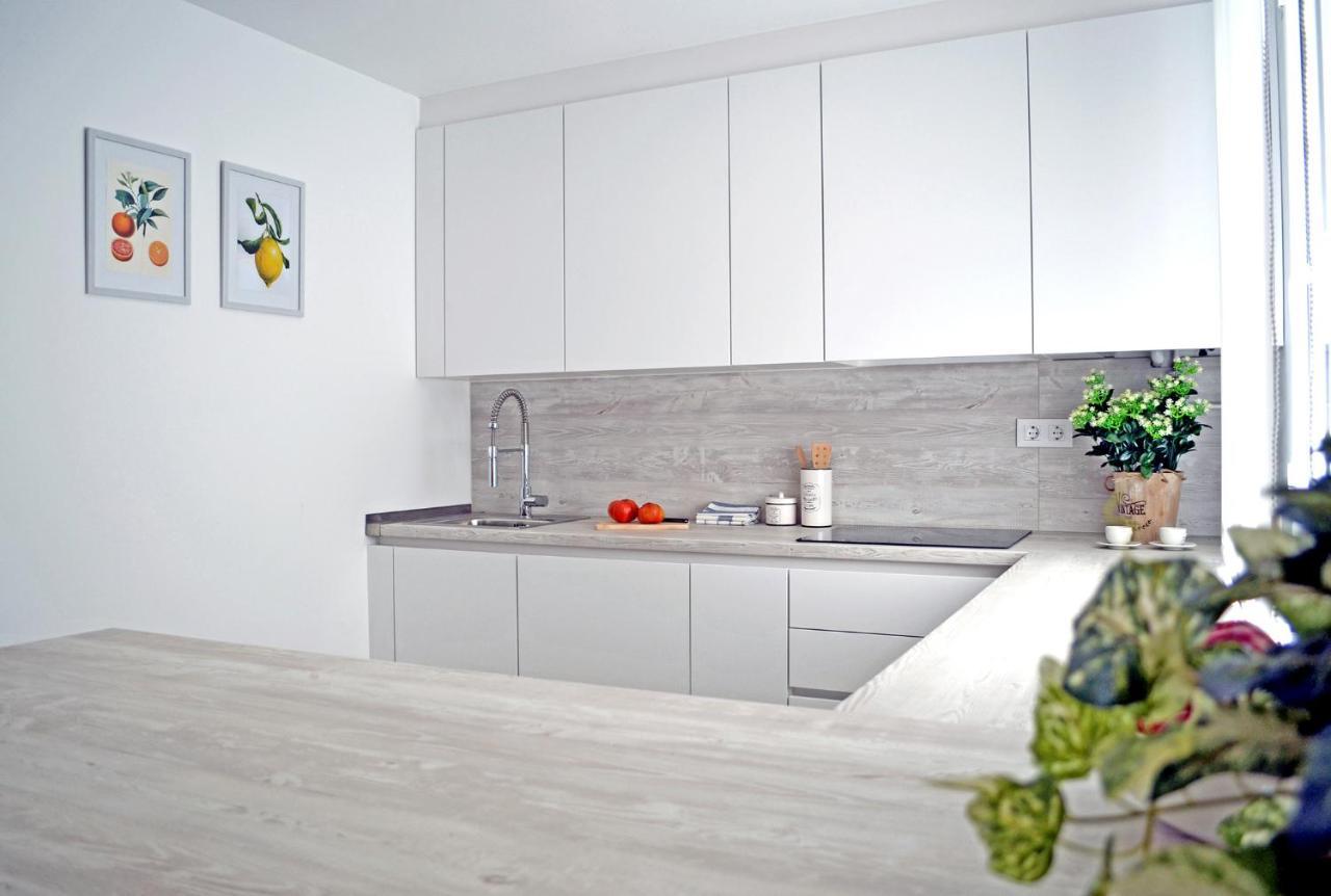 Apartamento Pilare, A Las Puertas Del Pirineo Navarro Lumbier Esterno foto